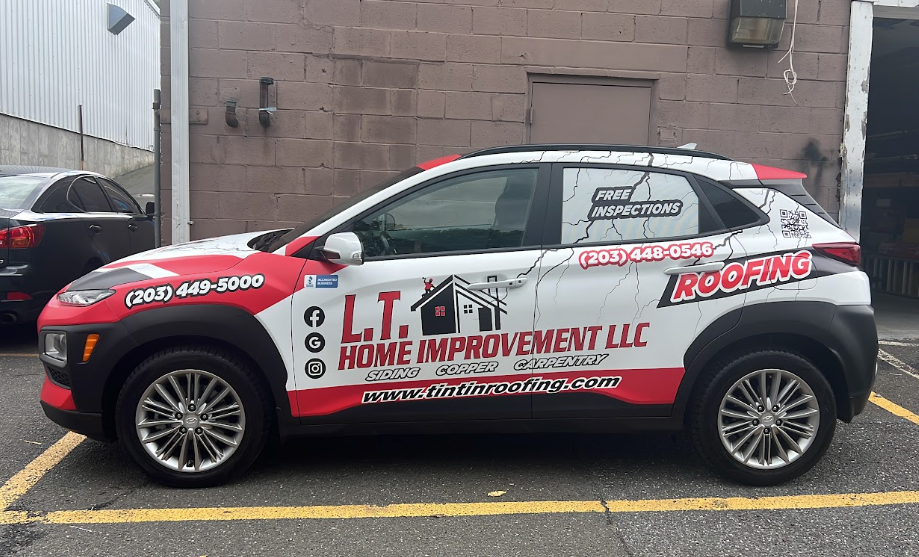 Fleet SUV side branding example